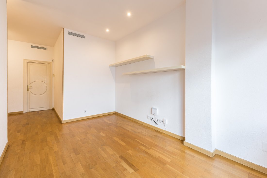 Apartment in Gracia, Barcelona, Spain 5 - 17282807