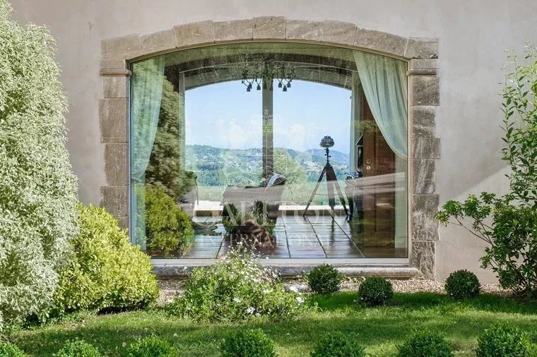 Estate in Châteauneuf-Grasse, Provence-Alpes-Côte d'Azur, France 5 - 17283499