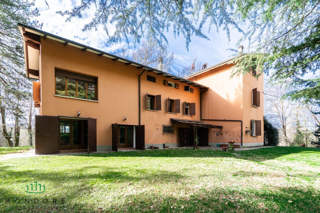 House in Sasso Marconi, Emilia-Romagna, Italy 1 - 17283909