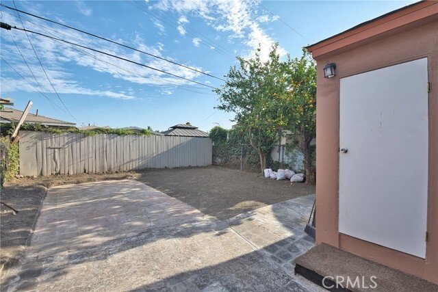 House in Compton, California, United States 4 - 17281341