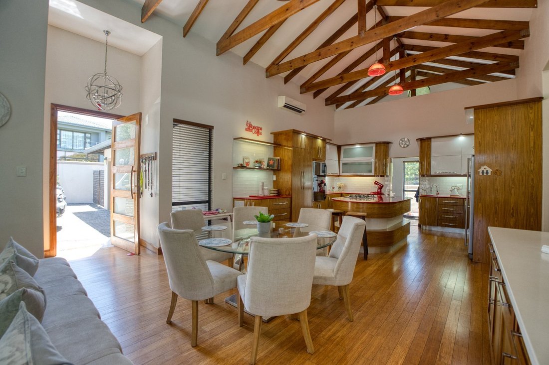 House in Mzingazi Golf Estate, KwaZulu-Natal, South Africa 5 - 17283887