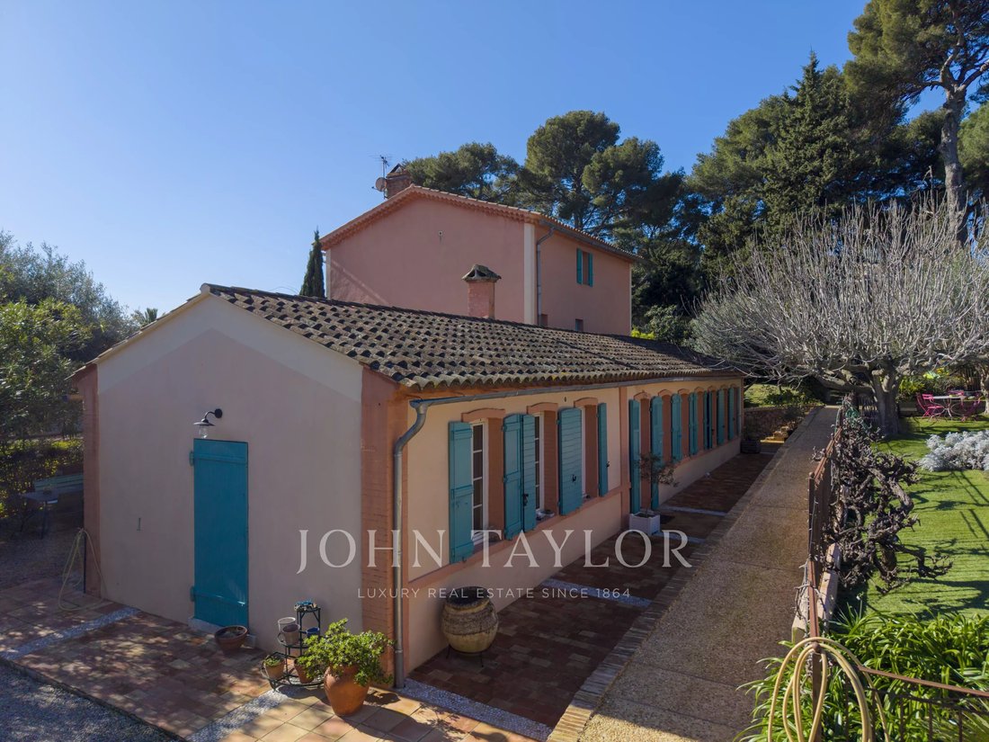 Villa in Donicarde-Barban, La Seyne-sur-Mer, France 4 - 17283764