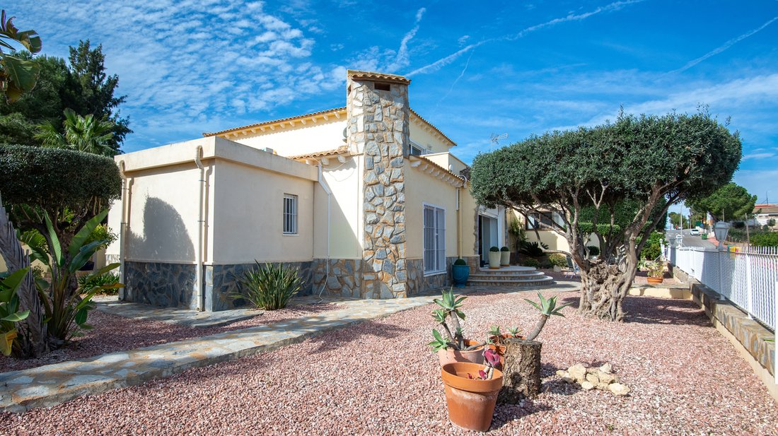 Villa in Algorfa, Valencian Community, Spain 3 - 17281433