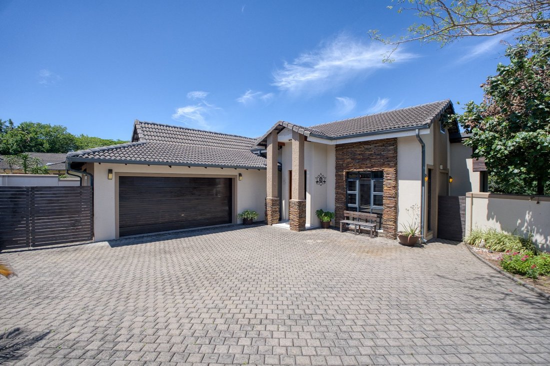 House in Mzingazi Golf Estate, KwaZulu-Natal, South Africa 2 - 17283887