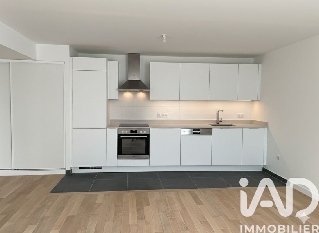 Apartment in Vaugirard-Parc des Expositions, Paris 15e Arrondissement, Paris 3 - 17281767