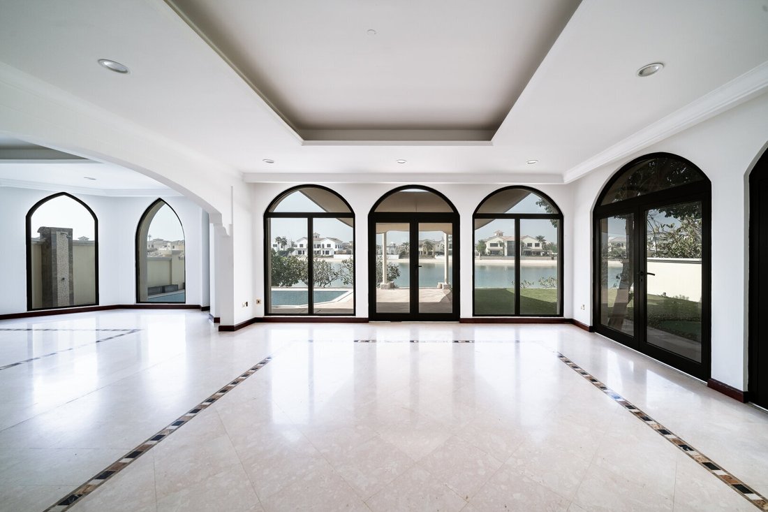 Villa in Palm Jumeirah, Dubai, United Arab Emirates 2 - 16048138