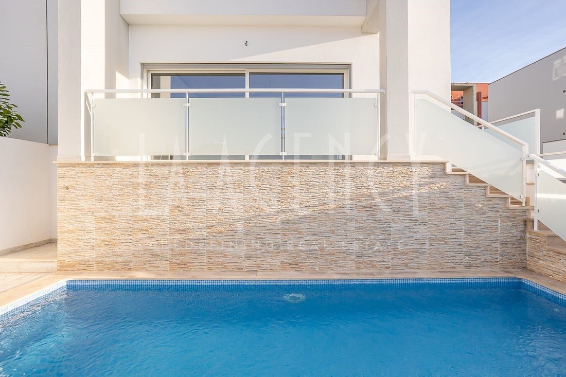 House in Ferragudo, Algarve, Portugal 4 - 17283575