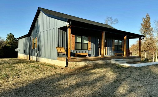 House in Smithville, Tennessee, United States 1