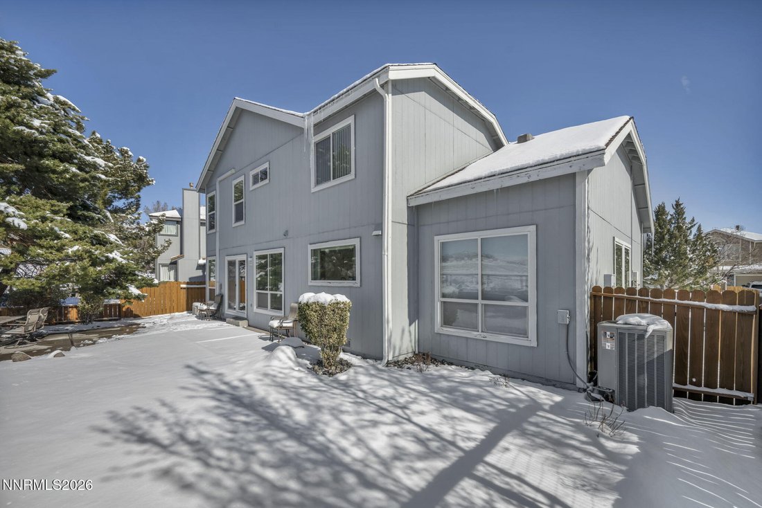 House in Reno, Nevada, United States 3 - 17282122