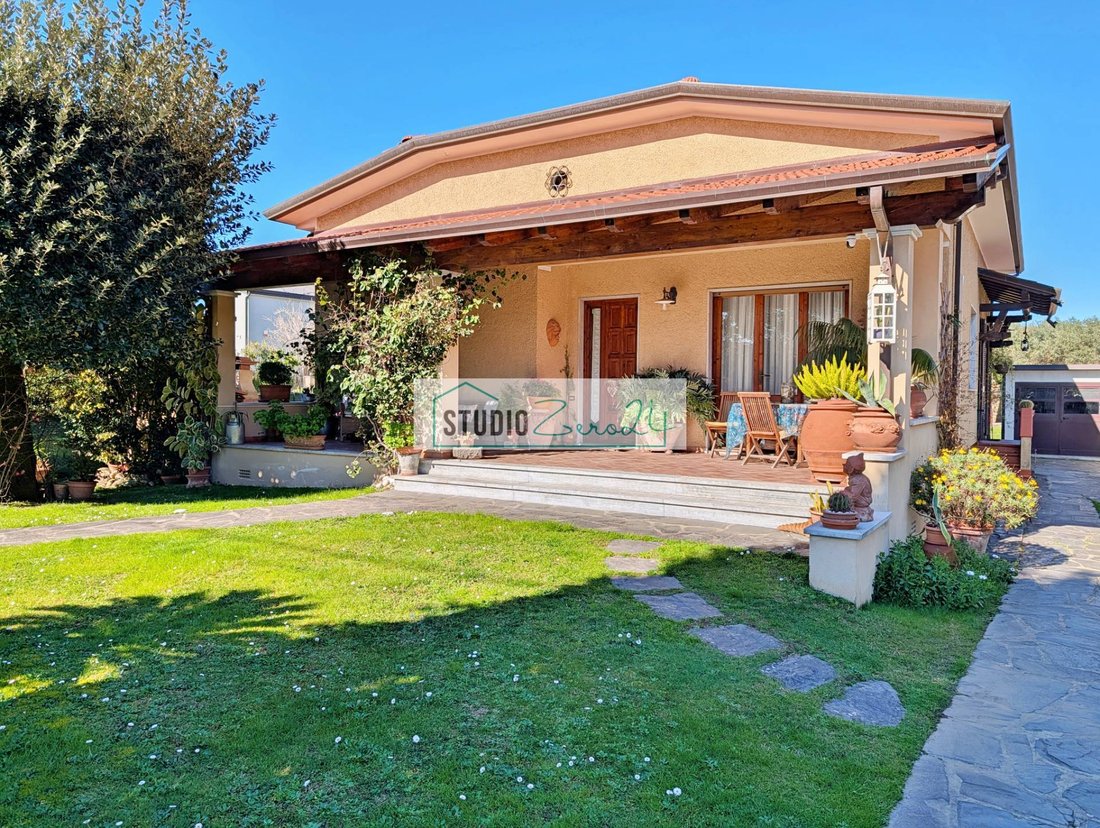 Villa in Seravezza, Tuscany, Italy 5 - 17284110