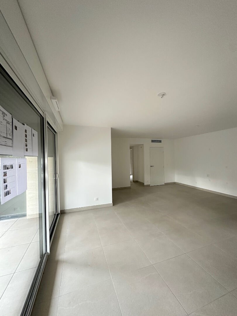 Apartment in Est-Repentance-Les Trois Bons Dieux, Aix-en-Provence, France 3 - 17281301