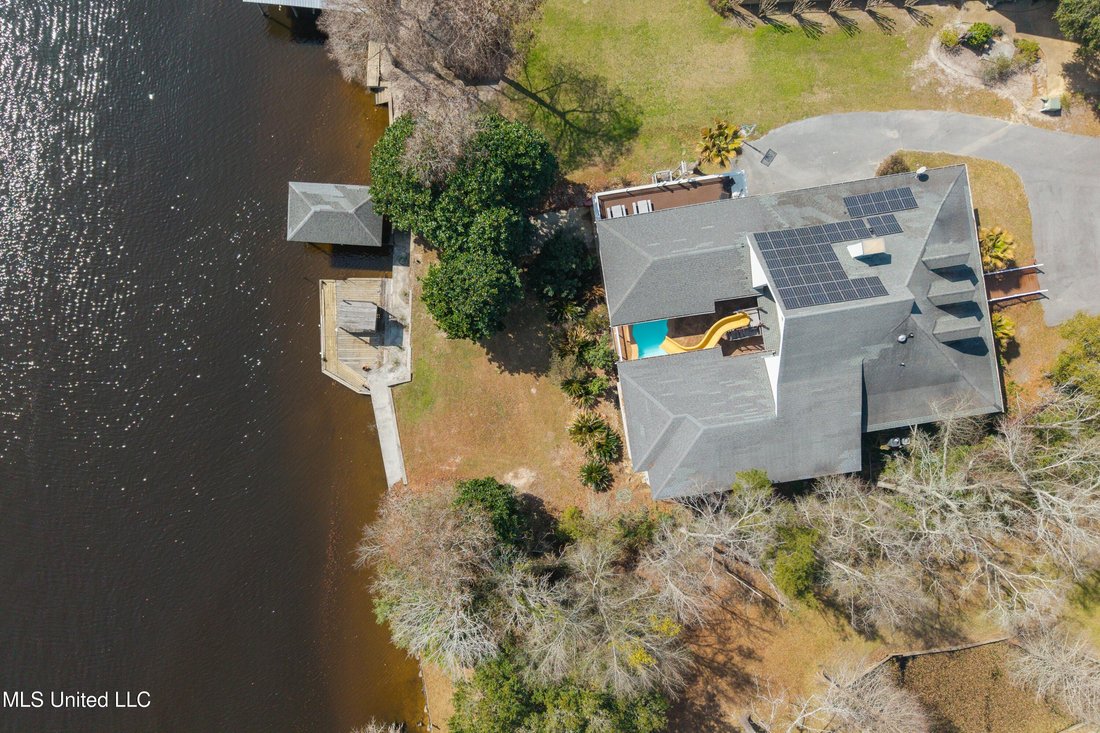 House in Biloxi, Mississippi, United States 5 - 17281664