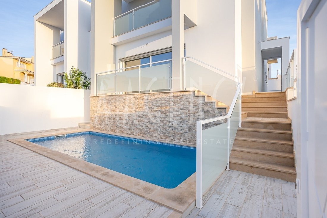 House in Ferragudo, Algarve, Portugal 2 - 17283575