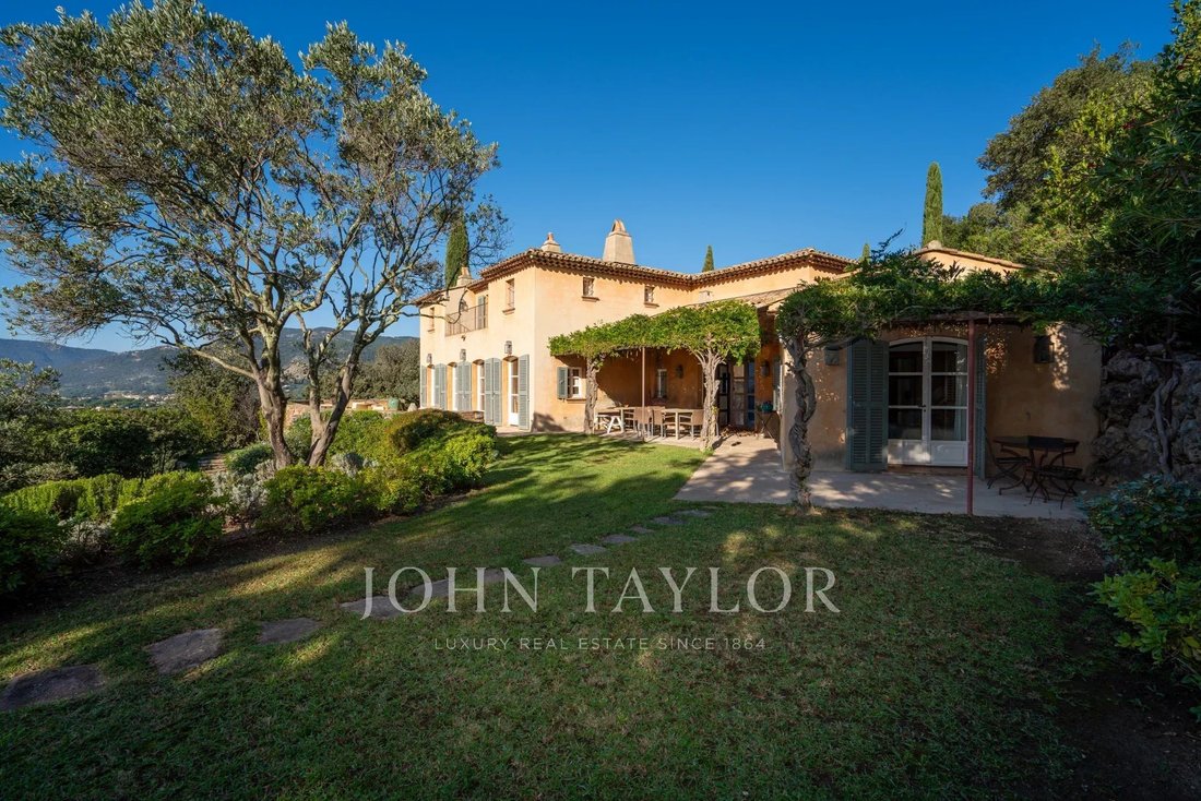 Villa à Le Plan-de-la-Tour, Provence-Alpes-Côte d'Azur, France 5 - 14939279