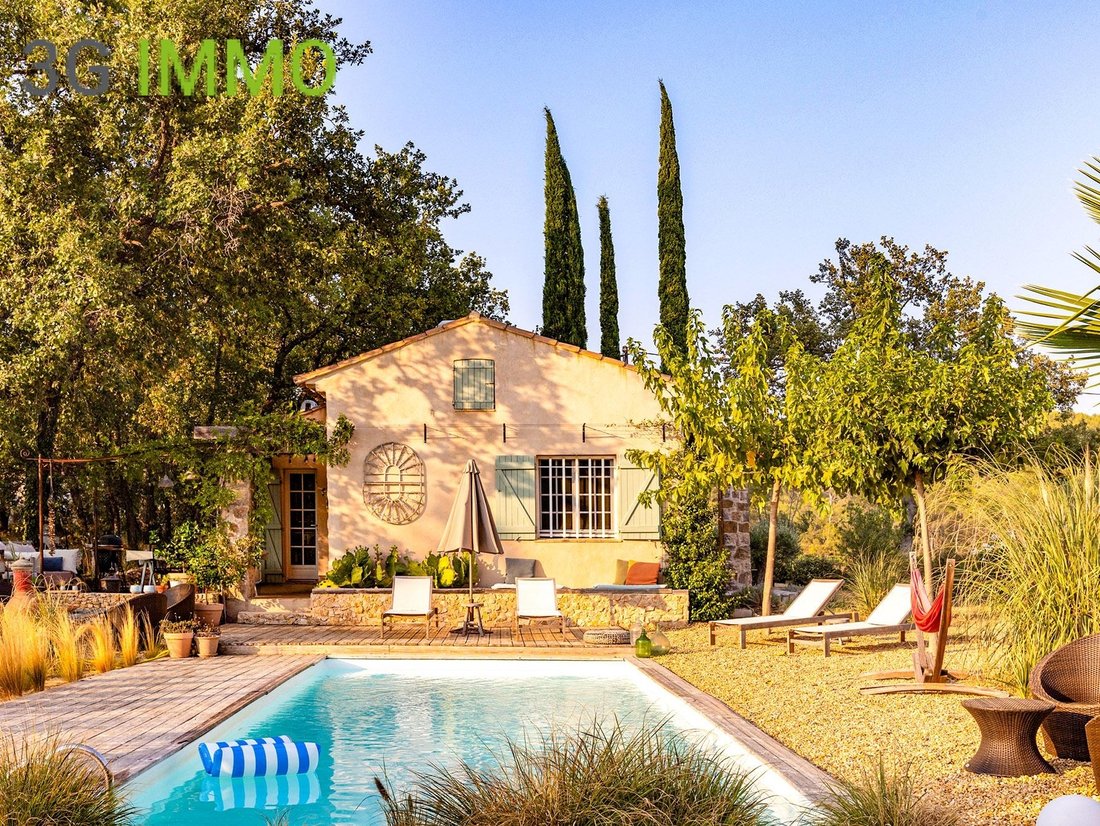 Villa in Flayosc, Provence-Alpes-Côte d'Azur, France 4 - 17283181