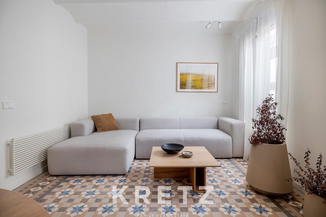 Apartment in Ciutat Vella, Barcelona, Spain 3 - 17281360