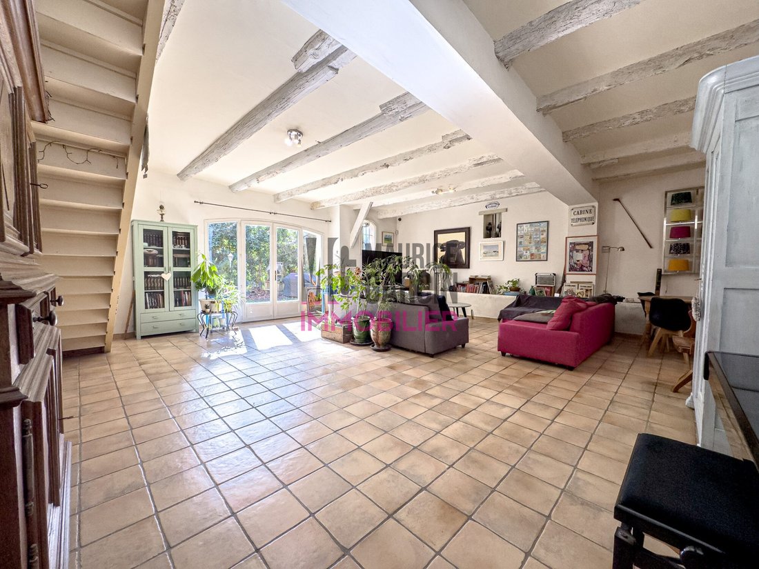 House in Orange, Provence-Alpes-Côte d'Azur, France 3 - 17284344