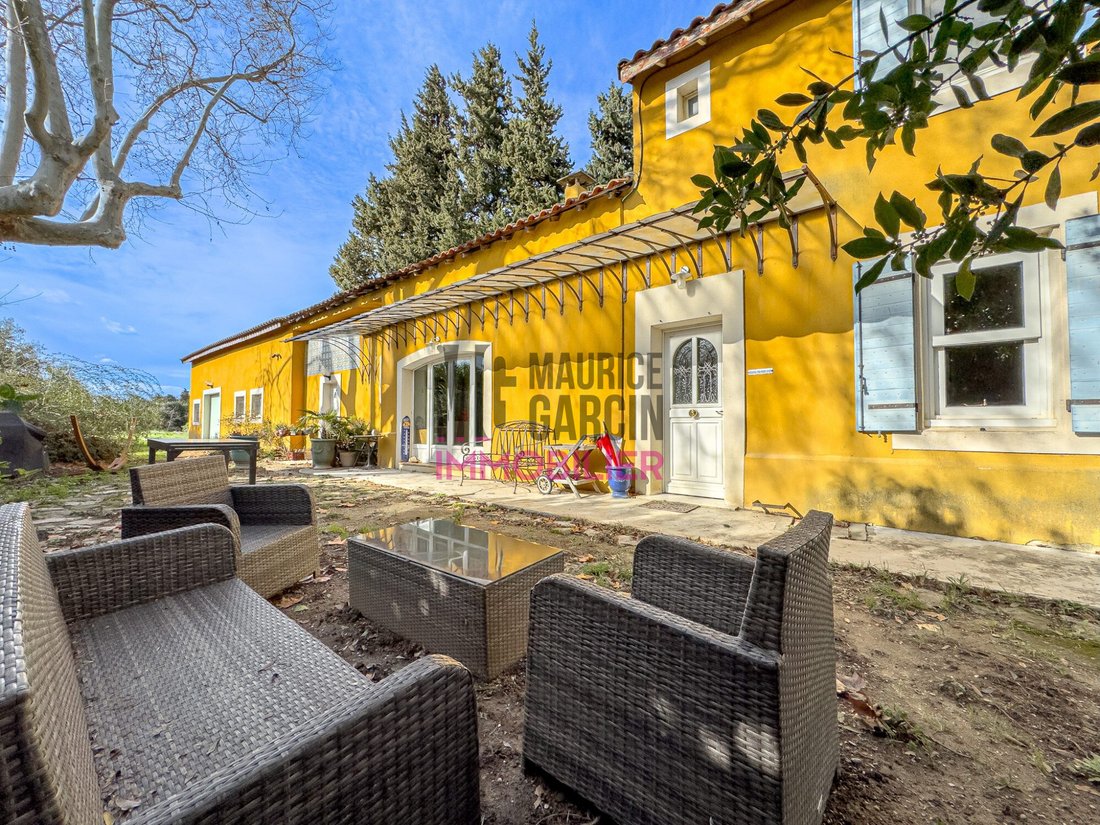 House in Orange, Provence-Alpes-Côte d'Azur, France 1 - 17284344