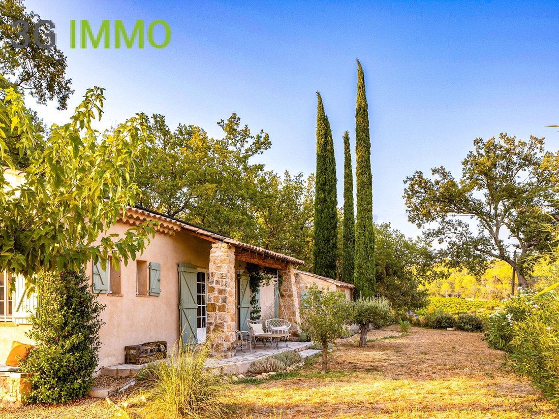 Villa in Flayosc, Provence-Alpes-Côte d'Azur, France 5 - 17283181