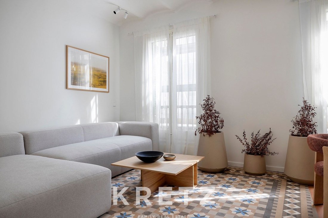 Apartment in Ciutat Vella, Barcelona, Spain 4 - 17281360