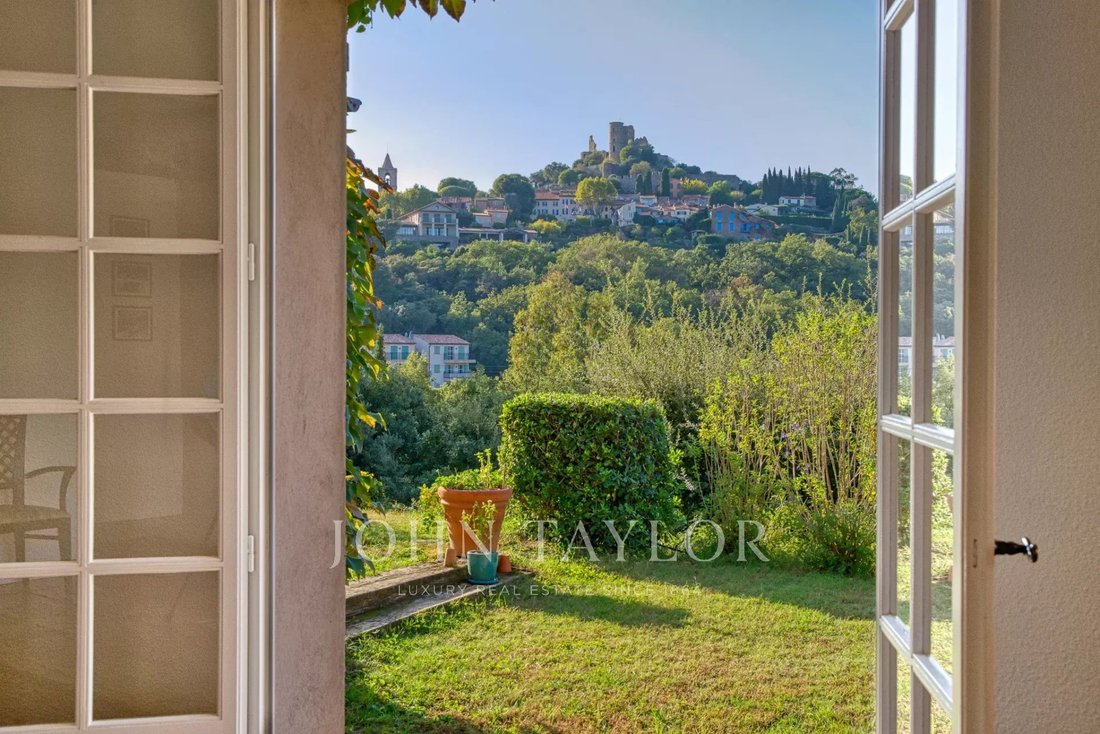 Villa in Grimaud, Provence-Alpes-Côte d'Azur, France 4 - 12580834