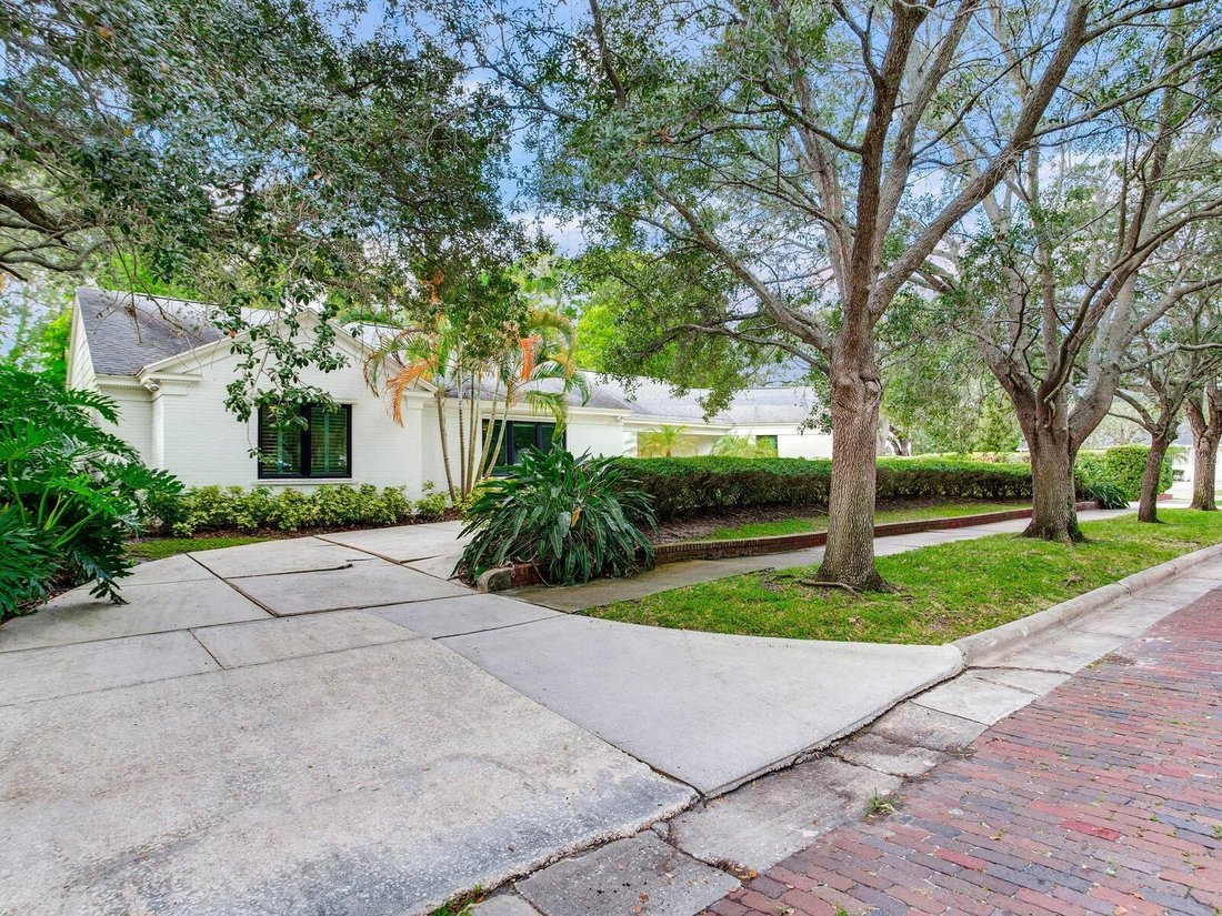House in Tampa, Florida, United States 4 - 17282510