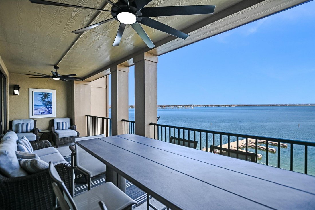 Condo in Horseshoe Bay, Texas, United States 2 - 17282434