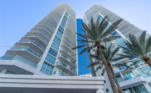 Eigentumswohnung in Sunny Isles Beach, Florida, Vereinigte Staaten 1