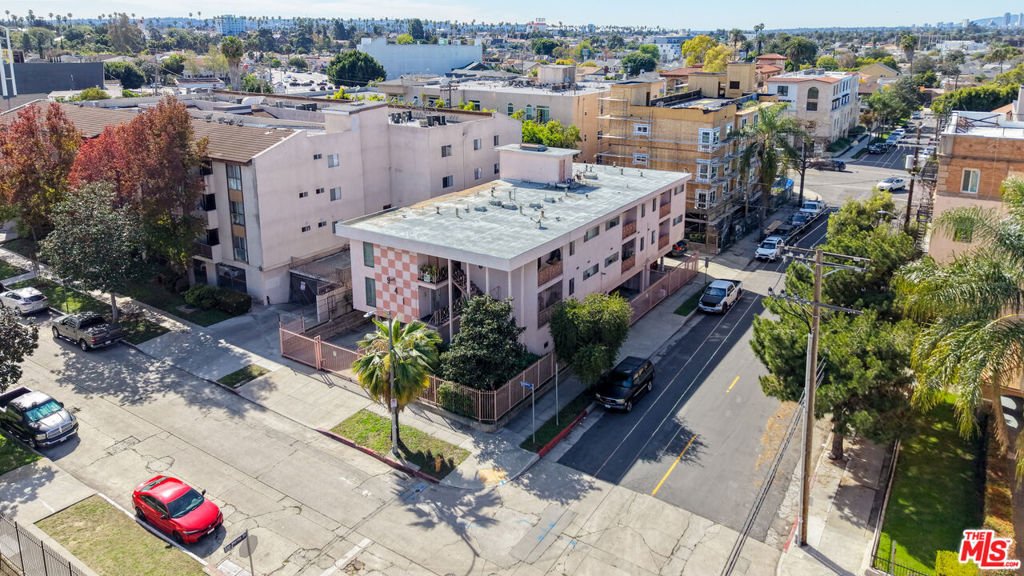 Los Angeles, California, United States 1 - 17284747