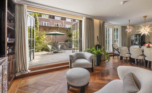 House in Holland Park, Kensington And Chelsea, England 1