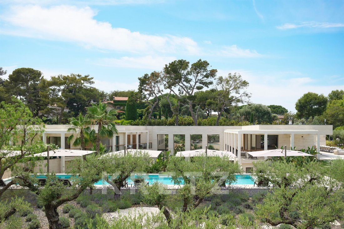 House in Antibes, Provence-Alpes-Côte d'Azur, France 3 - 17285003