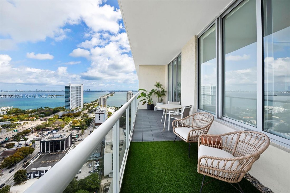 Condo in Miami, Florida, United States 3 - 17284835