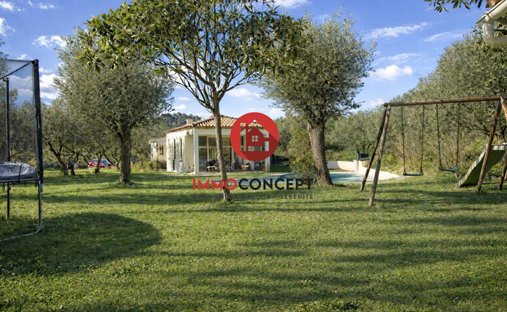 Villa in Arrondissement of Nimes, Occitania, France 1