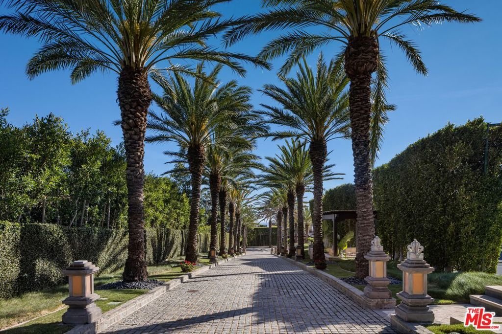House in Malibu, California, United States 3 - 17282011