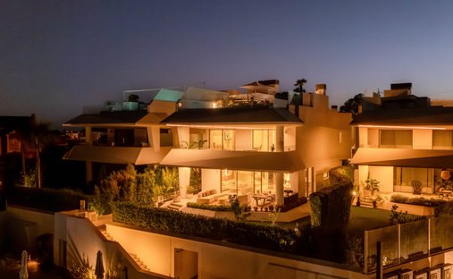 Villa in Nueva Andalucía, Marbella, Spanien 1