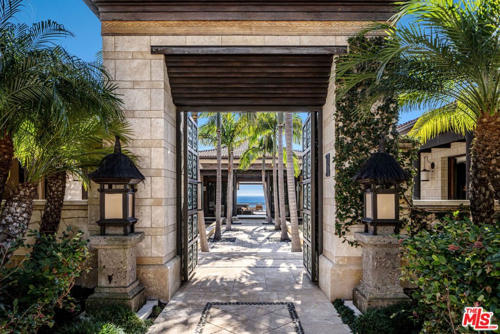 House in Malibu, California, United States 4 - 17282011
