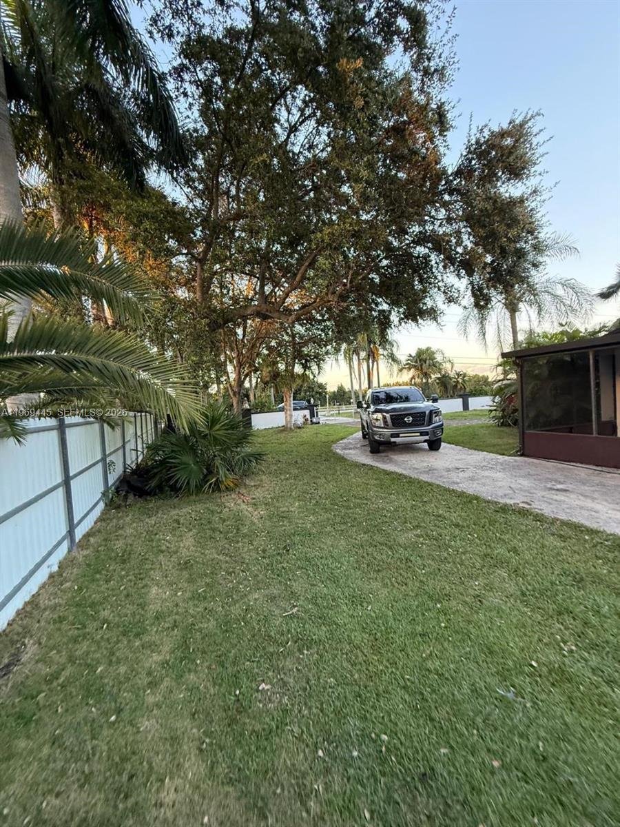 House in Miami, Florida, United States 4 - 17282105