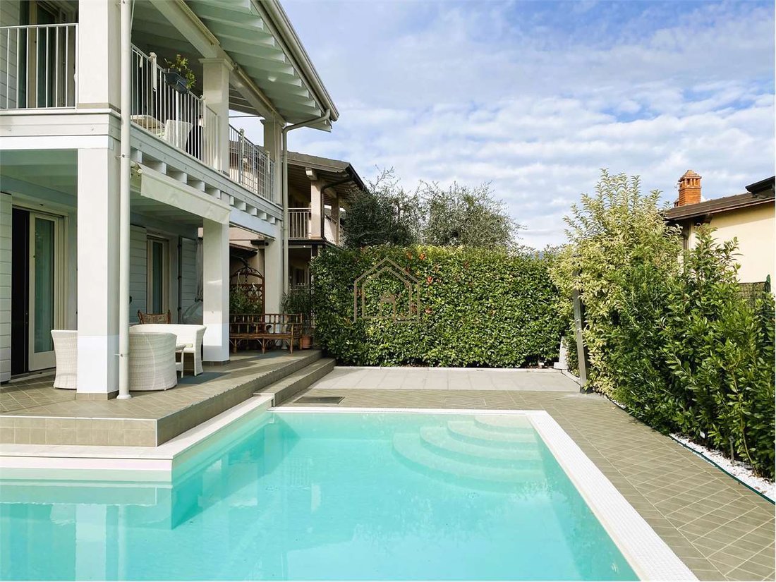 Villa in Polpenazze del Garda, Lombardy, Italy 1 - 17282181