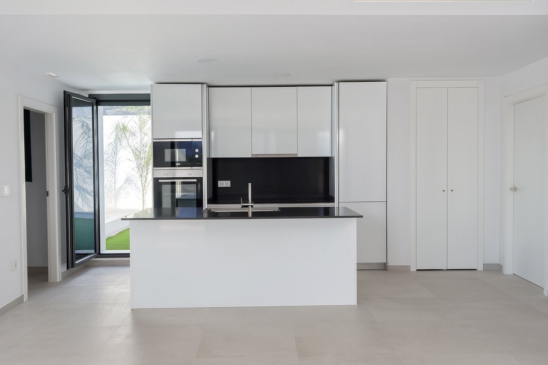 Penthouse in La Quinta, Benahavis, Andalusia 4 - 17283756