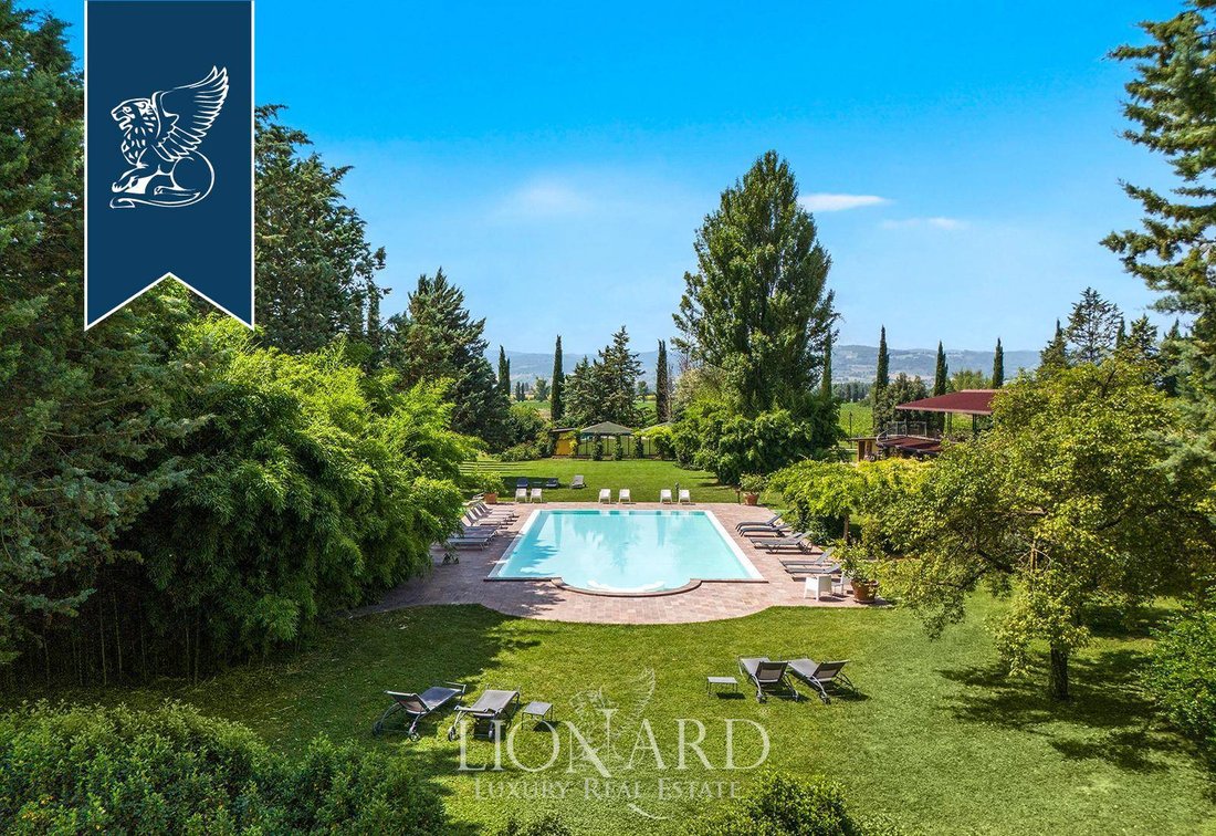 Villa in Assisi, Umbria, Italy 4 - 17283912