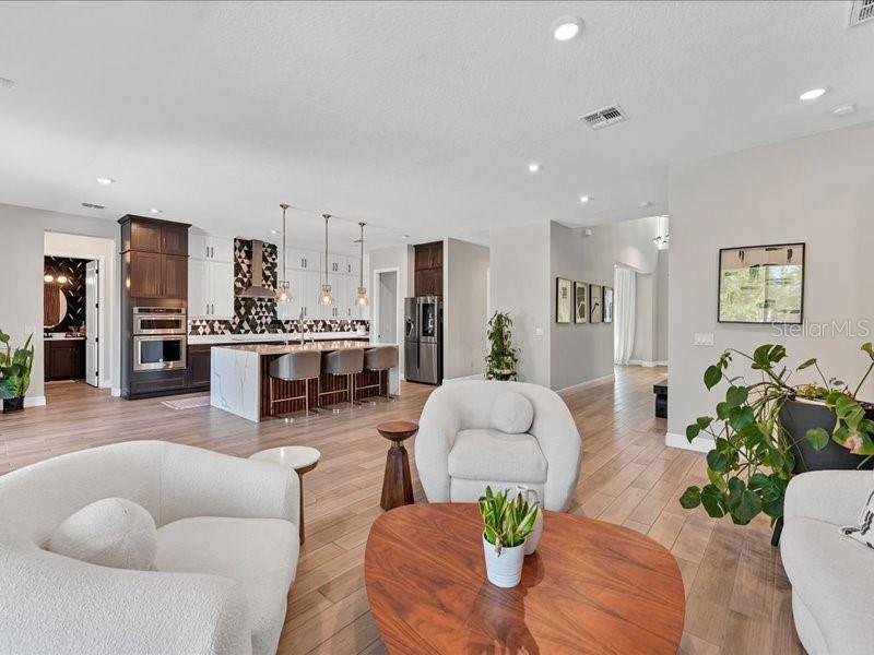 House in Eatonville, Florida, United States 5 - 17282473