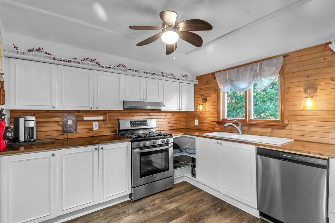 House in Kawartha Lakes, Ontario, Canada 5 - 17281698