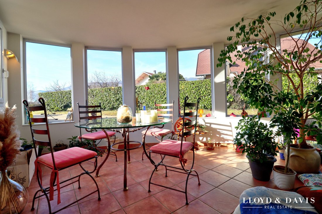 House in Drumettaz-Clarafond, Auvergne-Rhône-Alpes, France 3 - 17284385