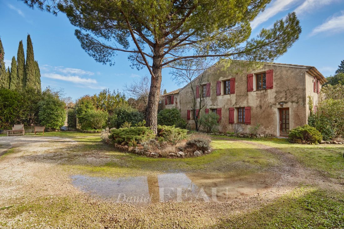 Estate in Grand Sud- Aix la Duranne, Aix-en-Provence, France 5 - 17281345