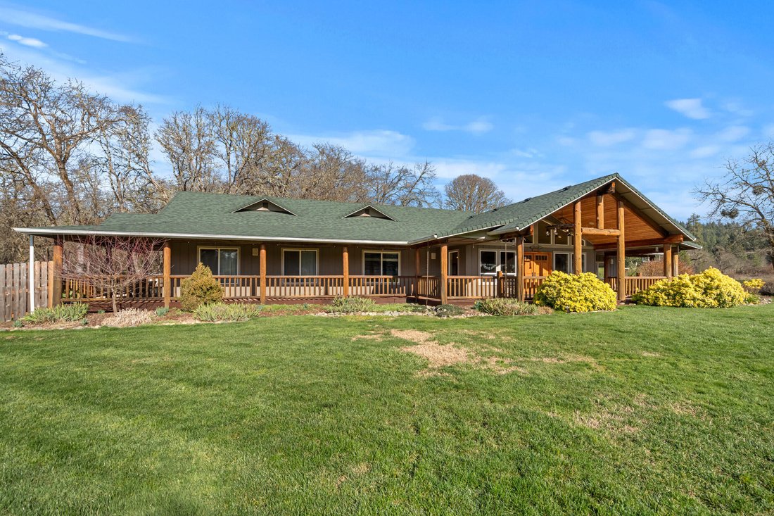 House in Grants Pass, Oregon, United States 4 - 17284591