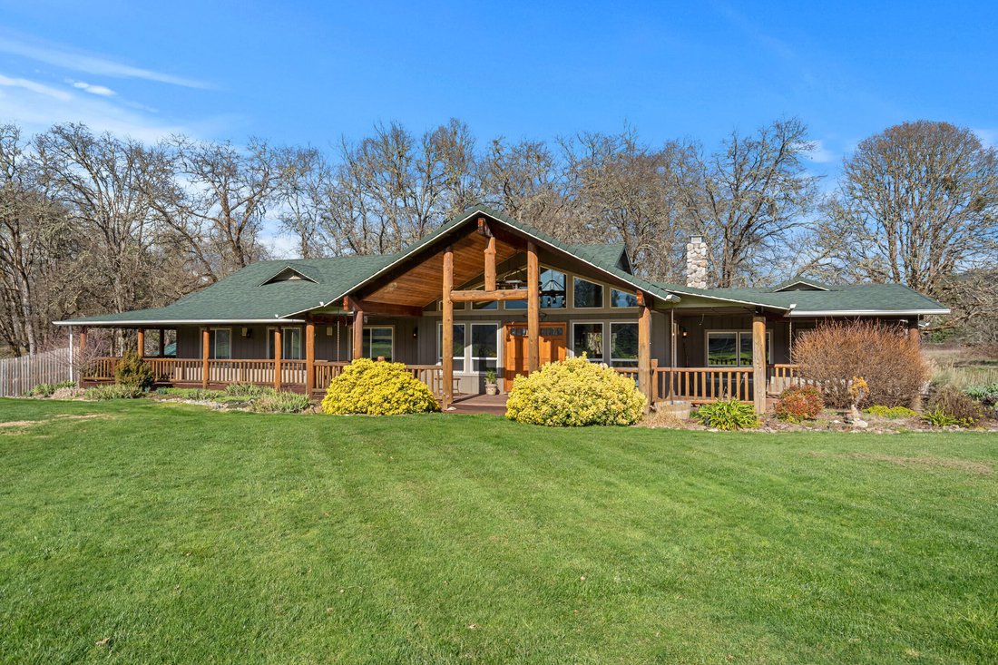 House in Grants Pass, Oregon, United States 2 - 17284591
