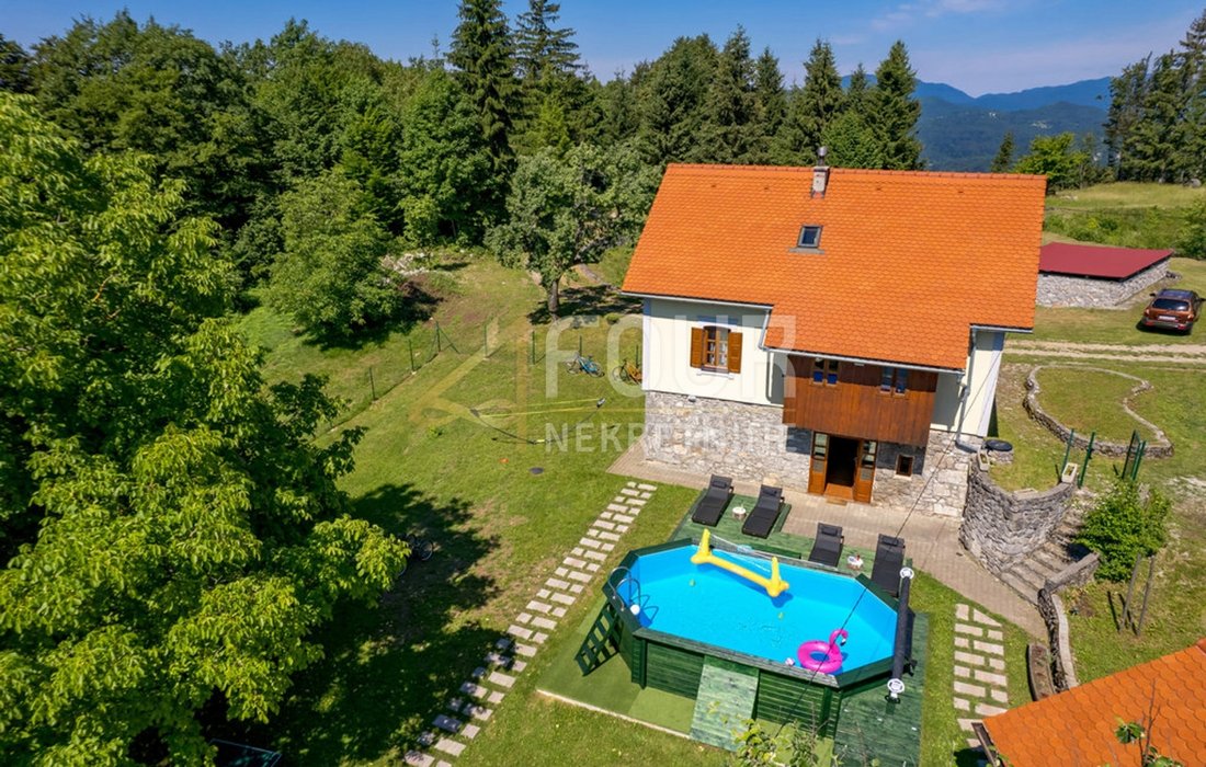 House in Opcina Brod Moravice, Primorje-Gorski Kotar County, Croatia 1 - 17283682