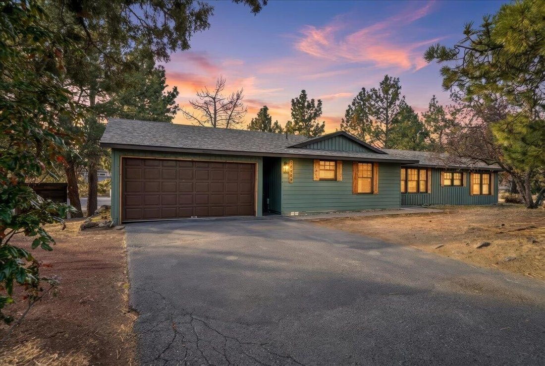 House in Bend, Oregon, United States 1 - 17282767