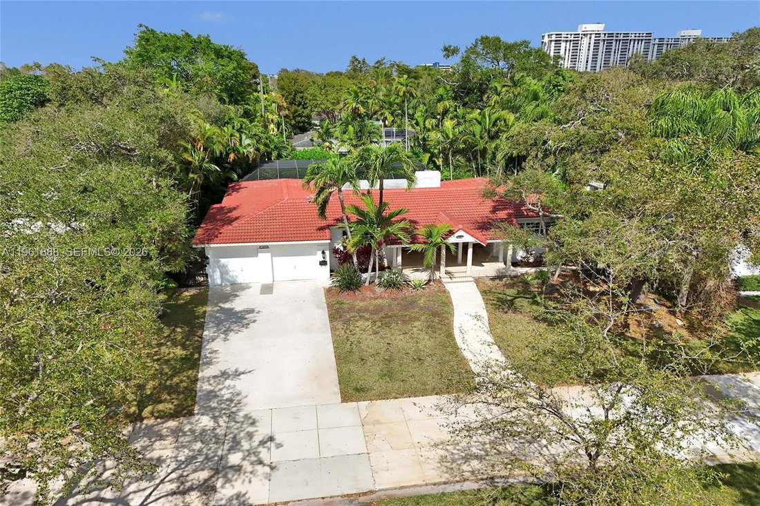 House in Miami, Florida, United States 3 - 17282084