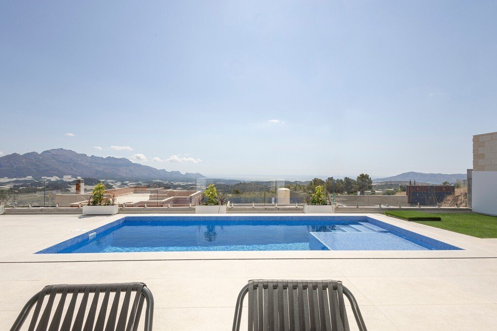 Villa in Polop, Valencian Community, Spain 2 - 17283211